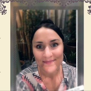 Meet your Posher, Bobbi